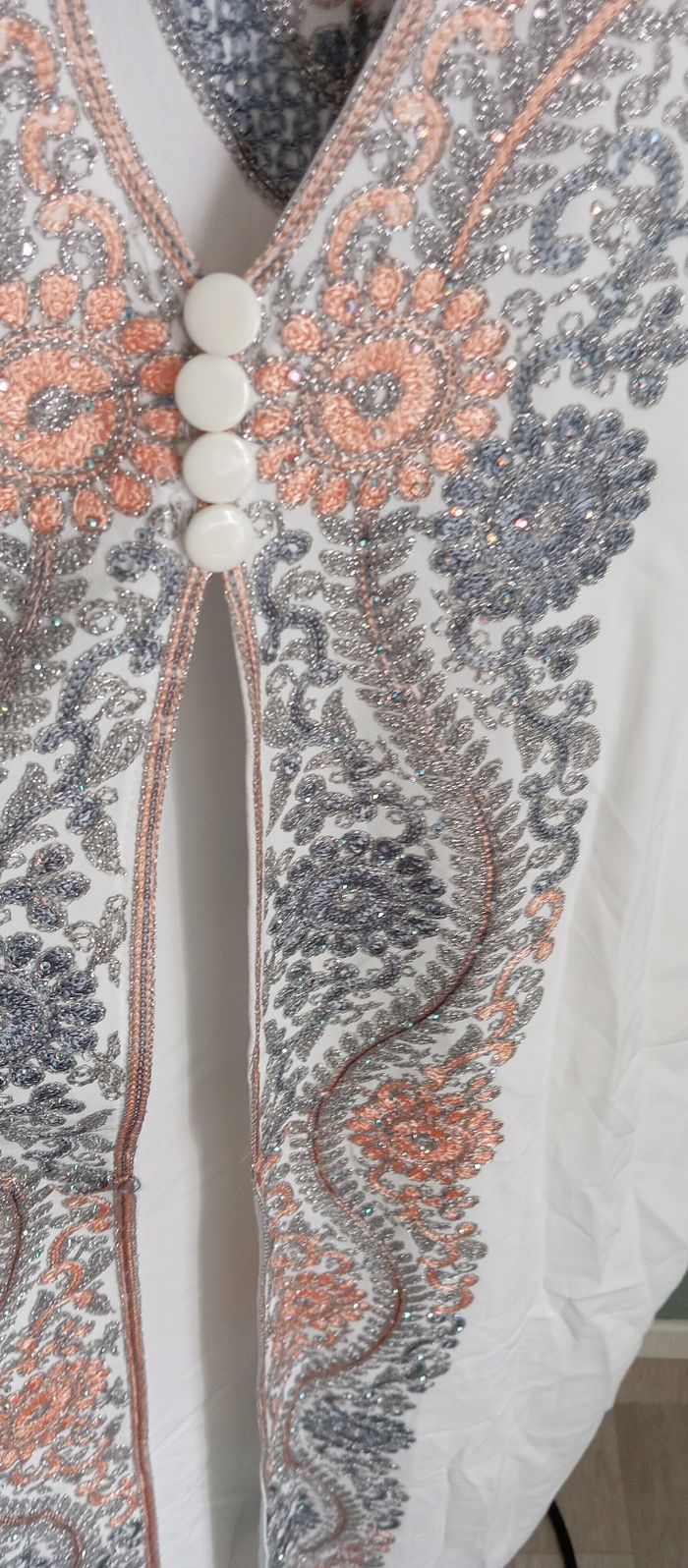 Robe de fête 2 pièces Strass avec voile - photo numéro 2