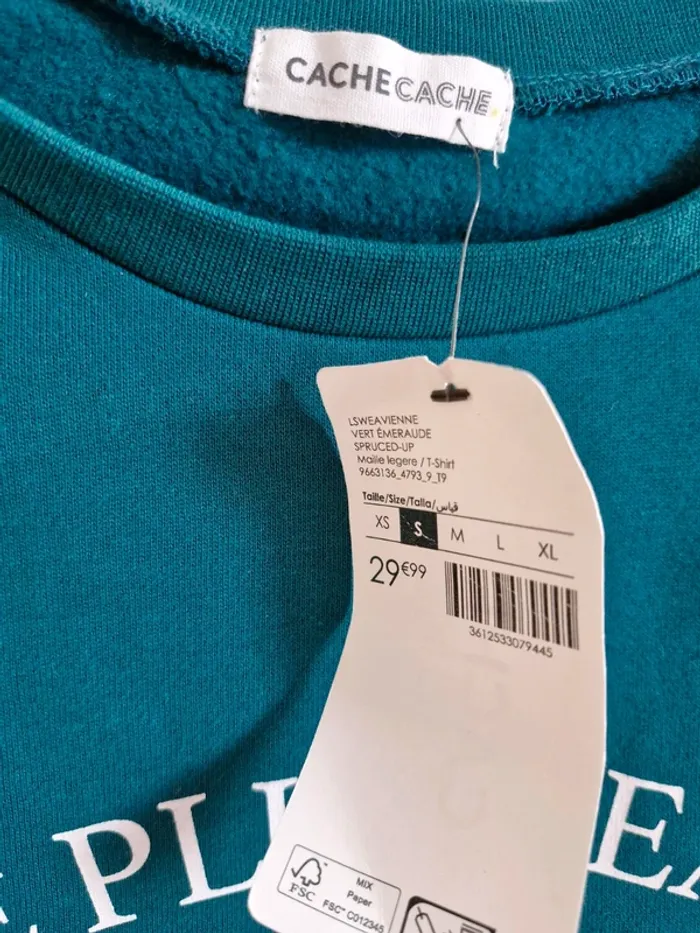 Sweat Cache Cache S neuf valeur 30€ - photo numéro 2