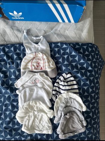 Bonnet de naissance 