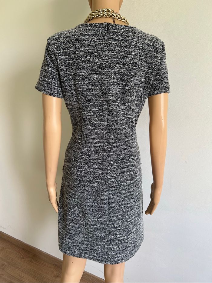 Robe épaisse à manches courtes LolaLiza taille française 40 TBE - photo numéro 5