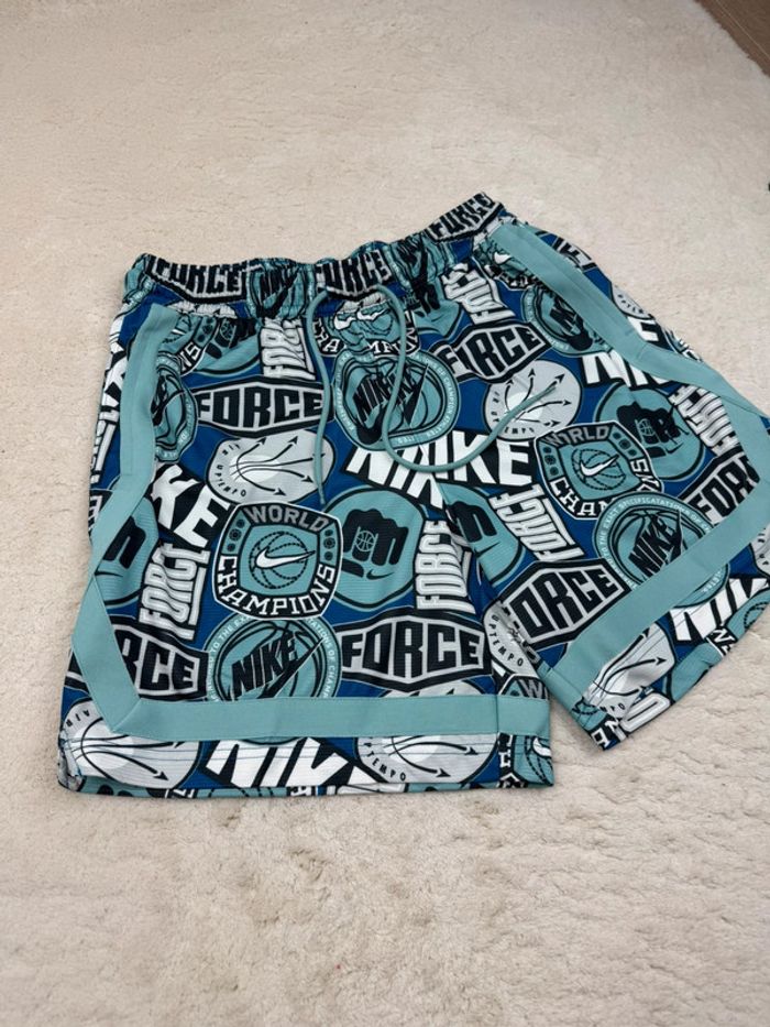 Short Nike Basketball NBA Bleu Neuf Taille M - photo numéro 2