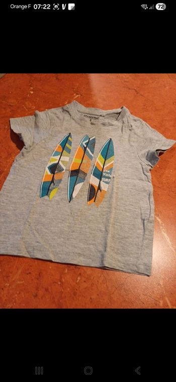 T.shirt garçon taille 3 ans