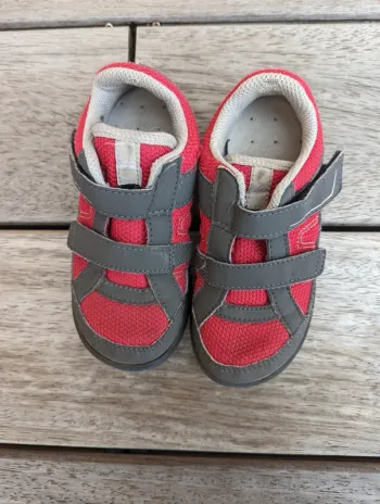 chaussures de randonnée Quechua 26