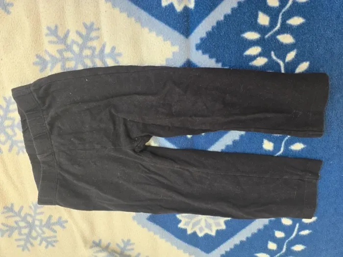 Pantacourt de la marque kiabi en taille 6 ans très bon état - photo numéro 3