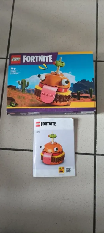 Lego Fortnite 77070 boîte vide !