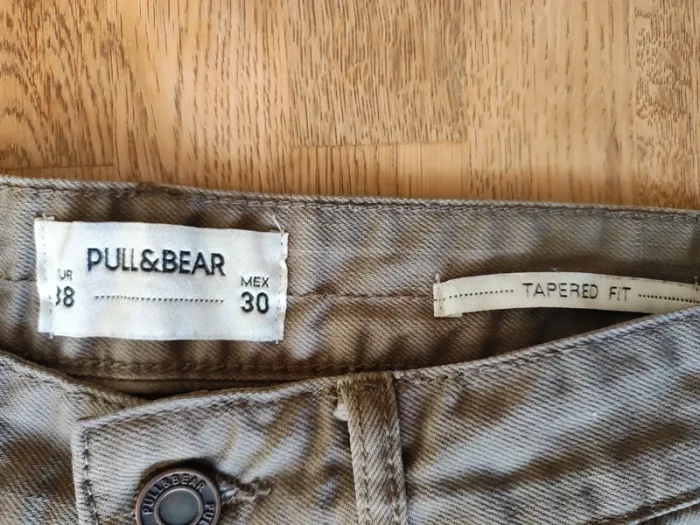 Jean pull ans bear - photo numéro 4