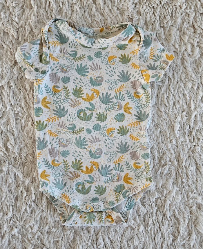 Combinaison 1 mois - photo numéro 4