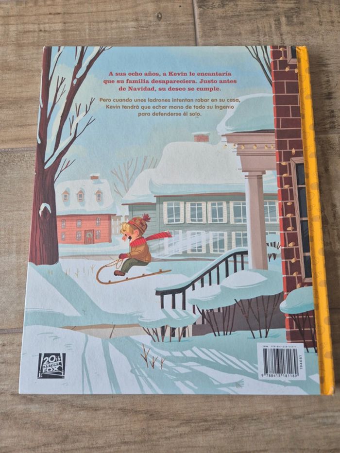 Livre espagnol Solo en Casa - photo numéro 2