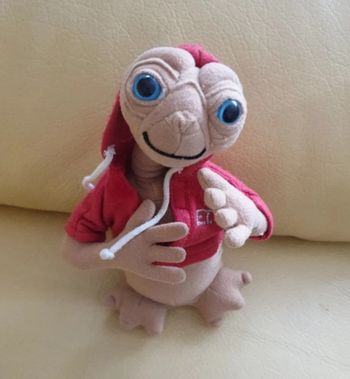 Peluche ET