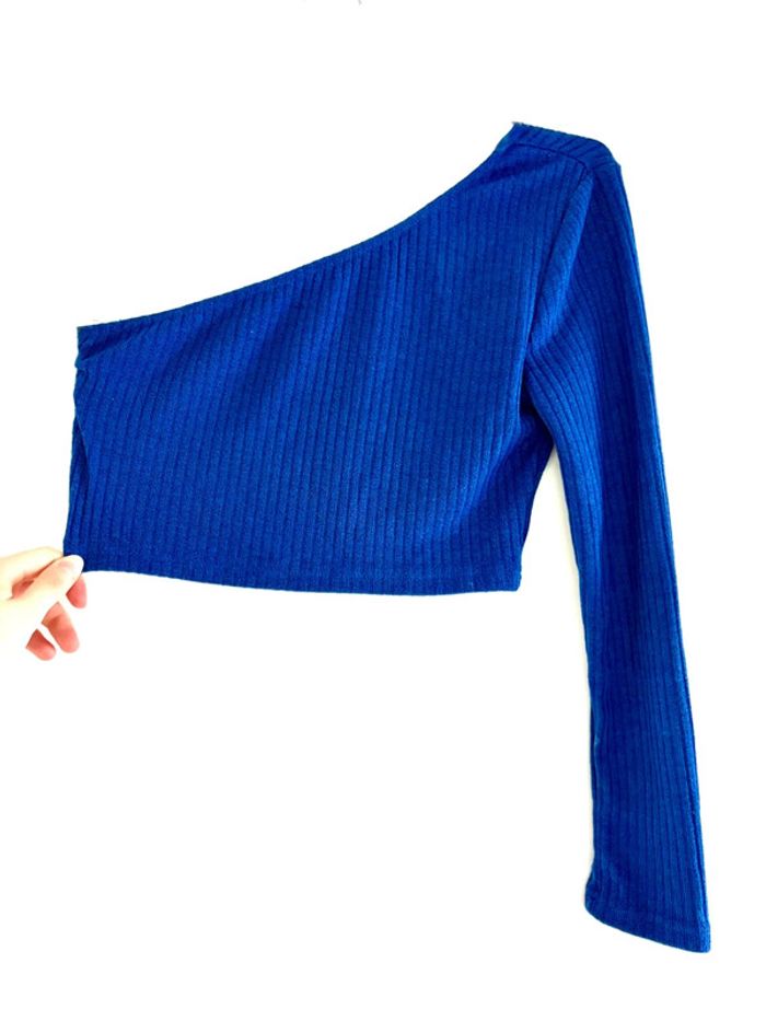 Crop-top asymétrique bleu roi 36-38