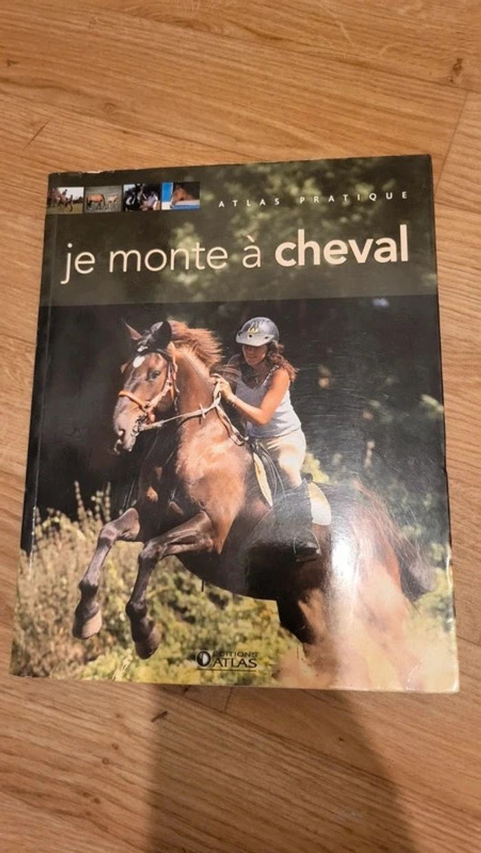 Livre je monte à cheval