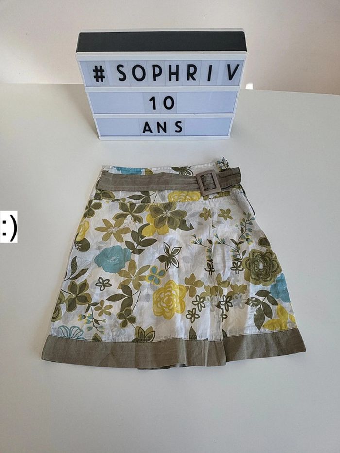 Jupe à fleurs 10 ans