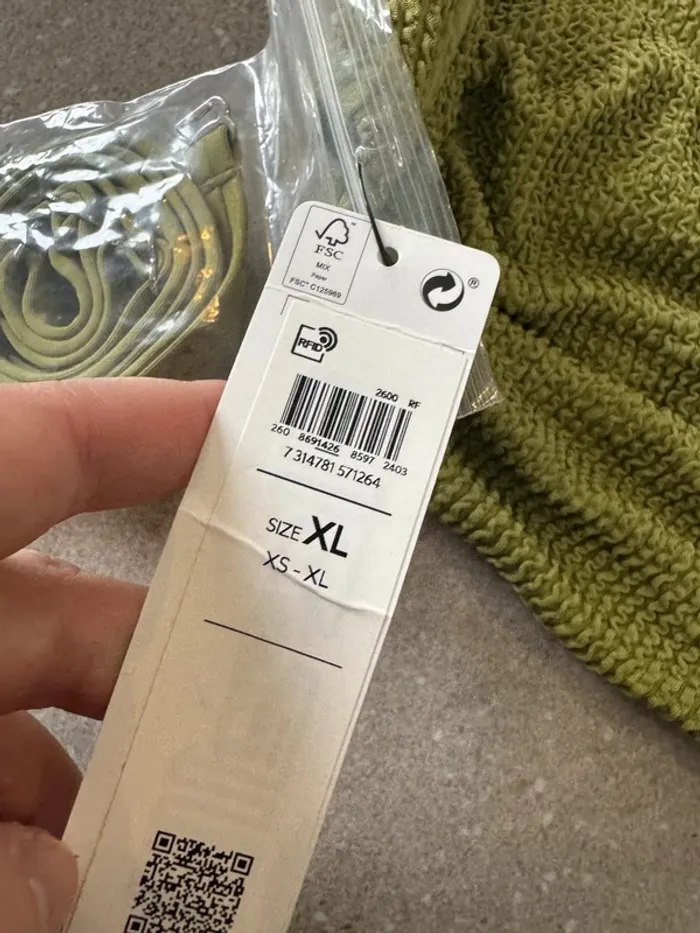 Haut maillot de bain bandeau Lindex, neuf, taille XS - photo numéro 2