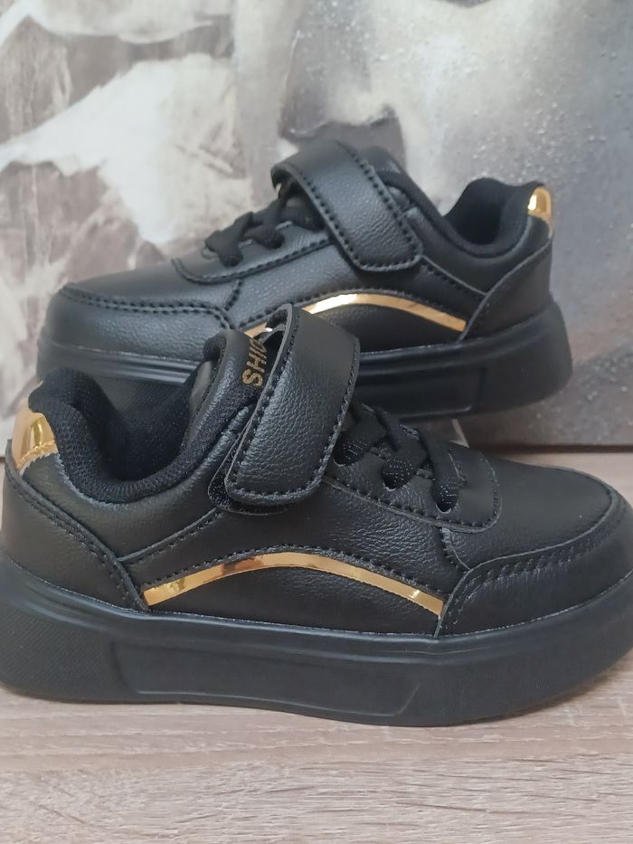 Baskets fille T 25.5