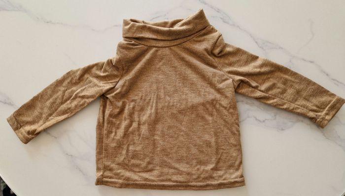 Pull léger col roulé marron Shein 9-12 mois