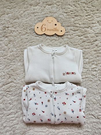 Lot 2 pyjamas