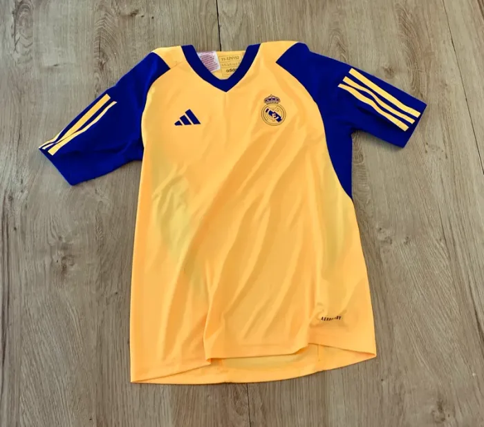 Maillot entraînement réal Madrid