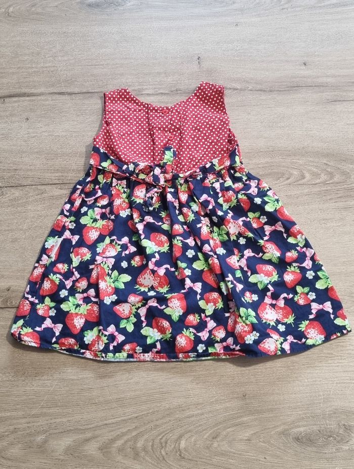 Robe 3-4 ans 🍓 - photo numéro 3