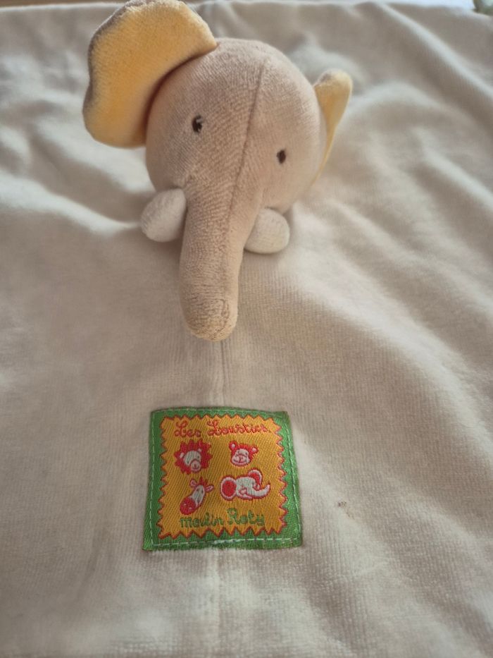 Doudou carré éléphant Moulin Roty - tbe