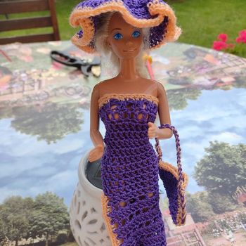 Vêtements pour Barbie 3 €