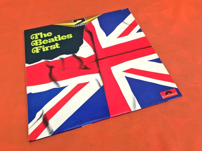 Album (2 Vinyles 33 tours)  The Beatles  Airst  (1974)  Polydor 2664107 - photo numéro 8