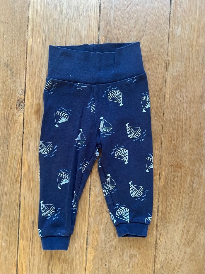 Lot pantalons 👖Lupilu 6/12 mois - photo numéro 3