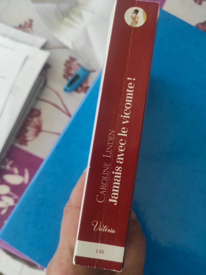 Jamais avec le vicomte. Caroline Linden - photo numéro 3