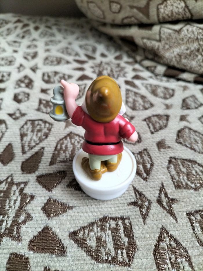 Figurine blanche neige - photo numéro 3