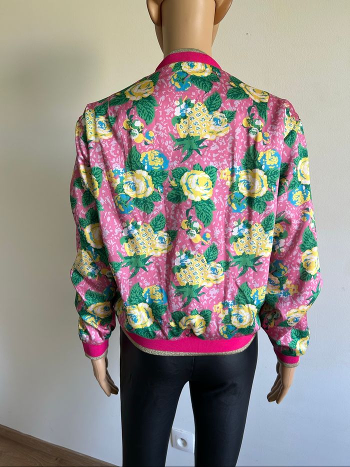 Veste satinée réversible Naf Naf taille 36 jamais portée - photo numéro 3