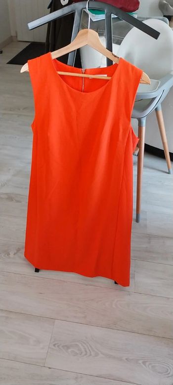Robe droite orange neuve taille 44