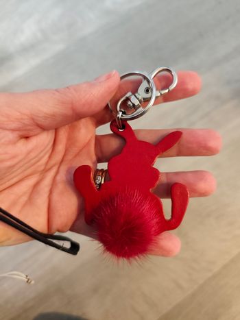 Porte clé cuir lapin ponpon pilou