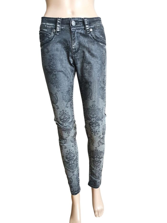 Jean Blue Monkey Laura – L'Indispensable Denim au Look Rock & Authentique - photo numéro 2