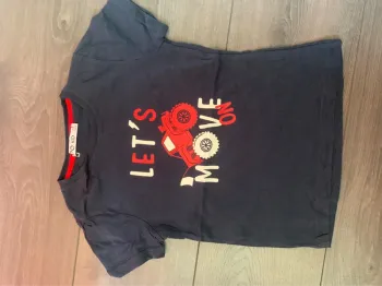 TEE shirt bleu 6 ans npo