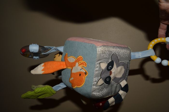 cube d'activité sensoriel