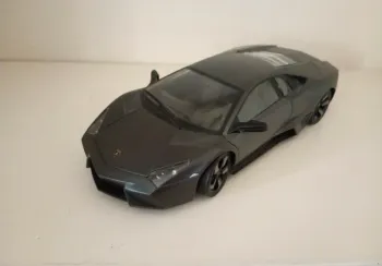 Miniature Lamborghini 1/18