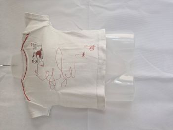 🌷Tee-shirt manches courtes bébé fille Petit Bateau 3 mois (60 cm) Blanc avec imprimés rouges