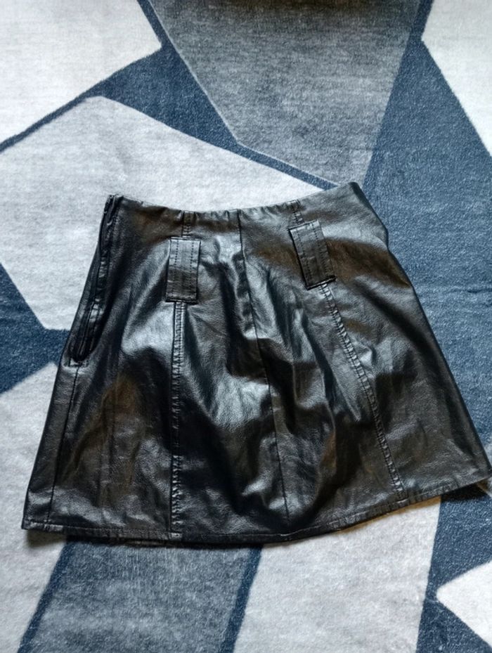 Short en cuir femme - photo numéro 3
