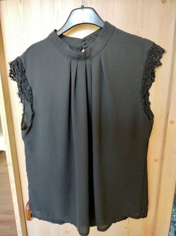 Blouse sans manche