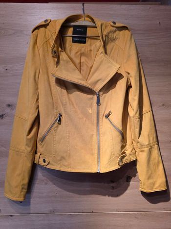 Blouson moutarde
