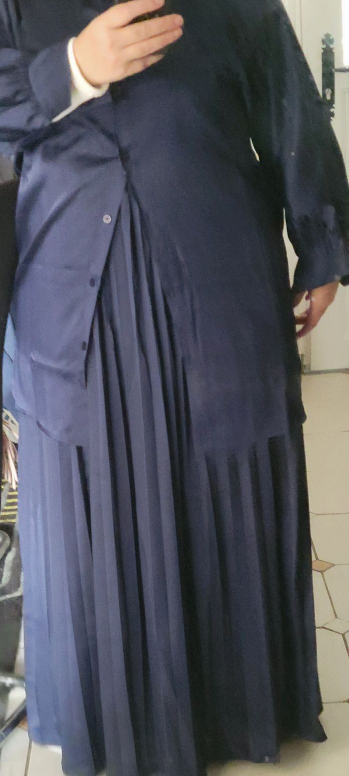 Ensemble jupe et chemise taille L/xl - photo numéro 2