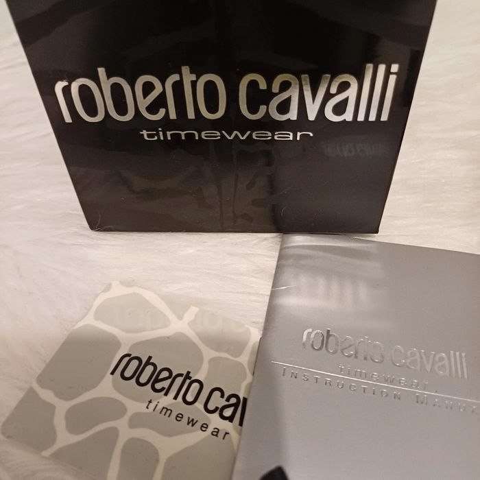 Coussin et pochette pour montre Roberto cavalli - photo numéro 4