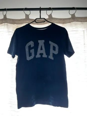 tee-shirt GAP bleu