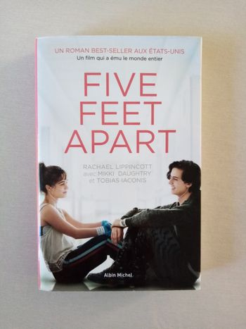 Livre : Five Feet Apart