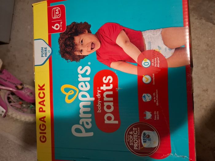 Pampers baby dry pants Taille 6 - photo numéro 2