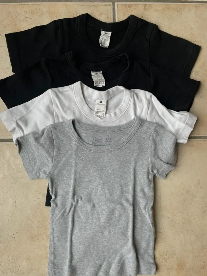 Lot de 5 tee-shirts - 2/3 ans - photo numéro 2