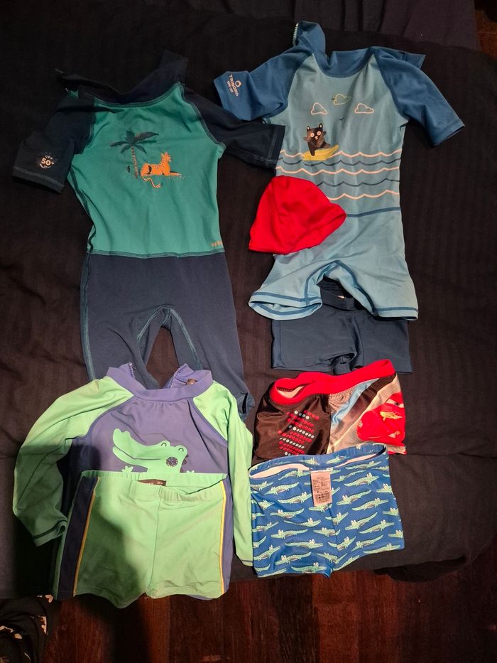 Lot maillots de bain