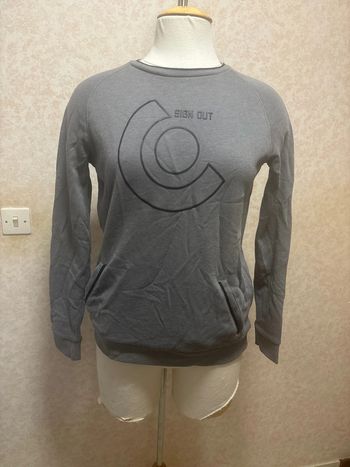 Sweat-shirt léger taille 14ans XS marque kiabi