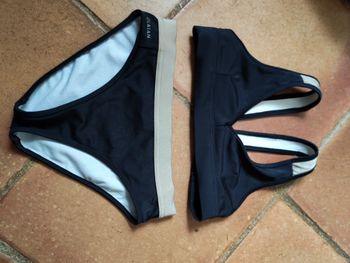 Maillot de bain noir et doré 2 pièces fille 8-9 ans Olaian Decathlon