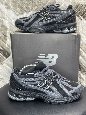 New Balance 1906 phantome