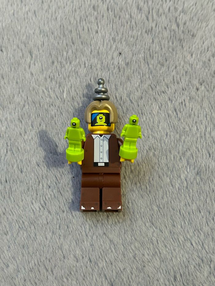 Minifigurine lego 71046 série 26 l’imposteur